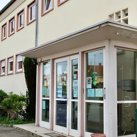 Hostel Auberge De Jeunesse